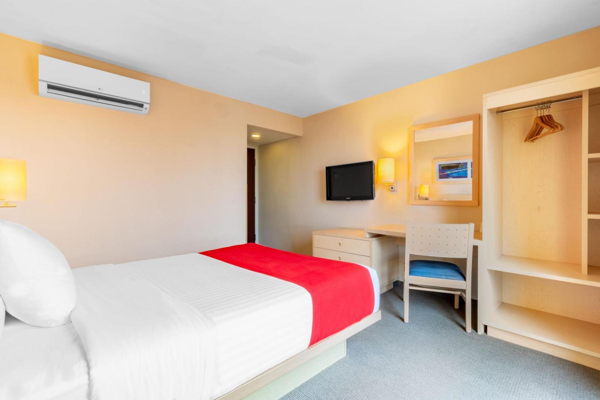 City Express By Marriott Ciudad Obregón Екстериор снимка