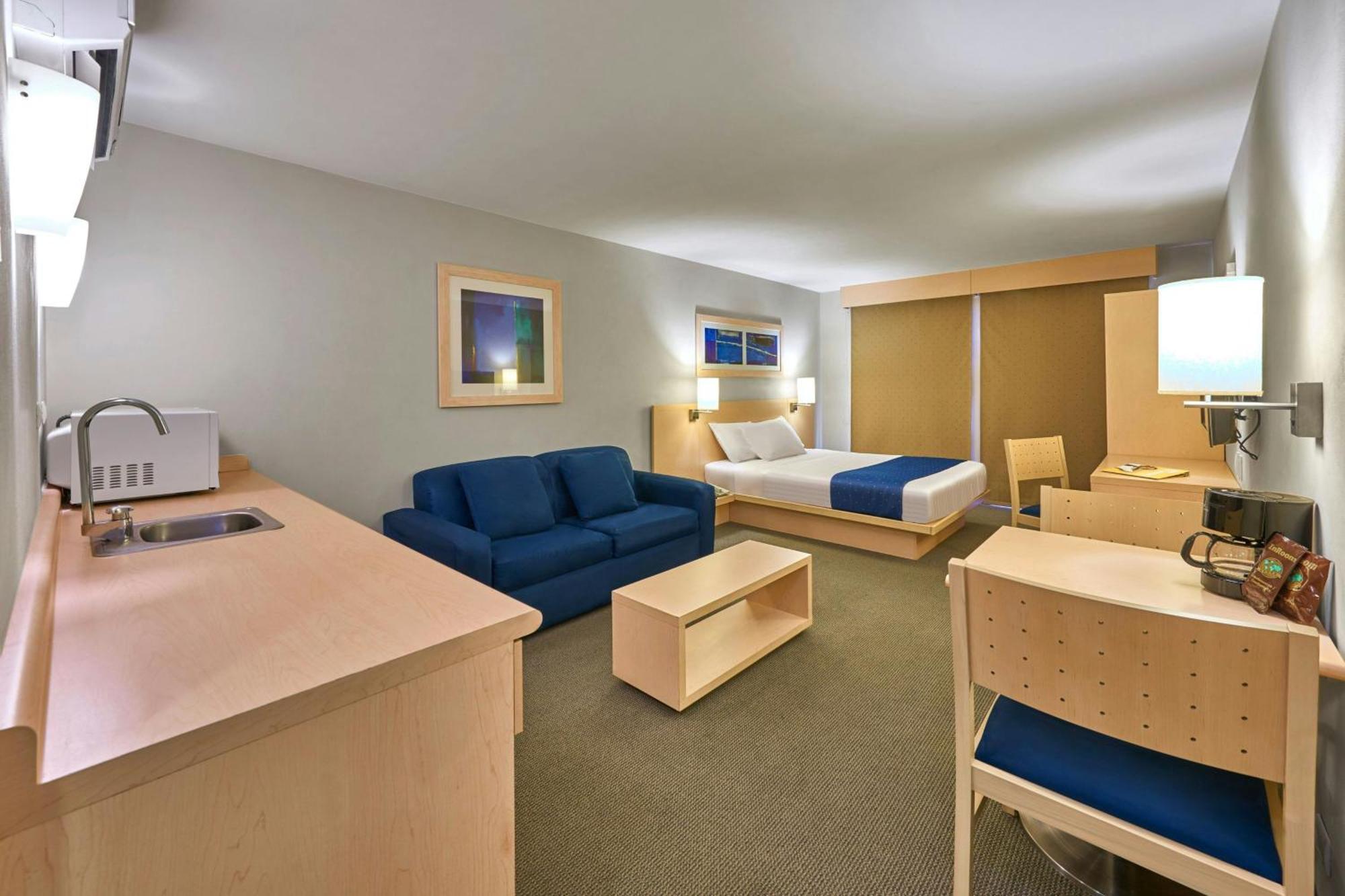 City Express By Marriott Ciudad Obregón Екстериор снимка